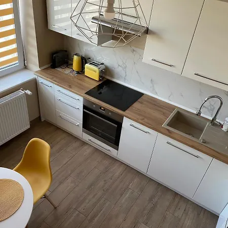 Apartament Sunflower Apartment *